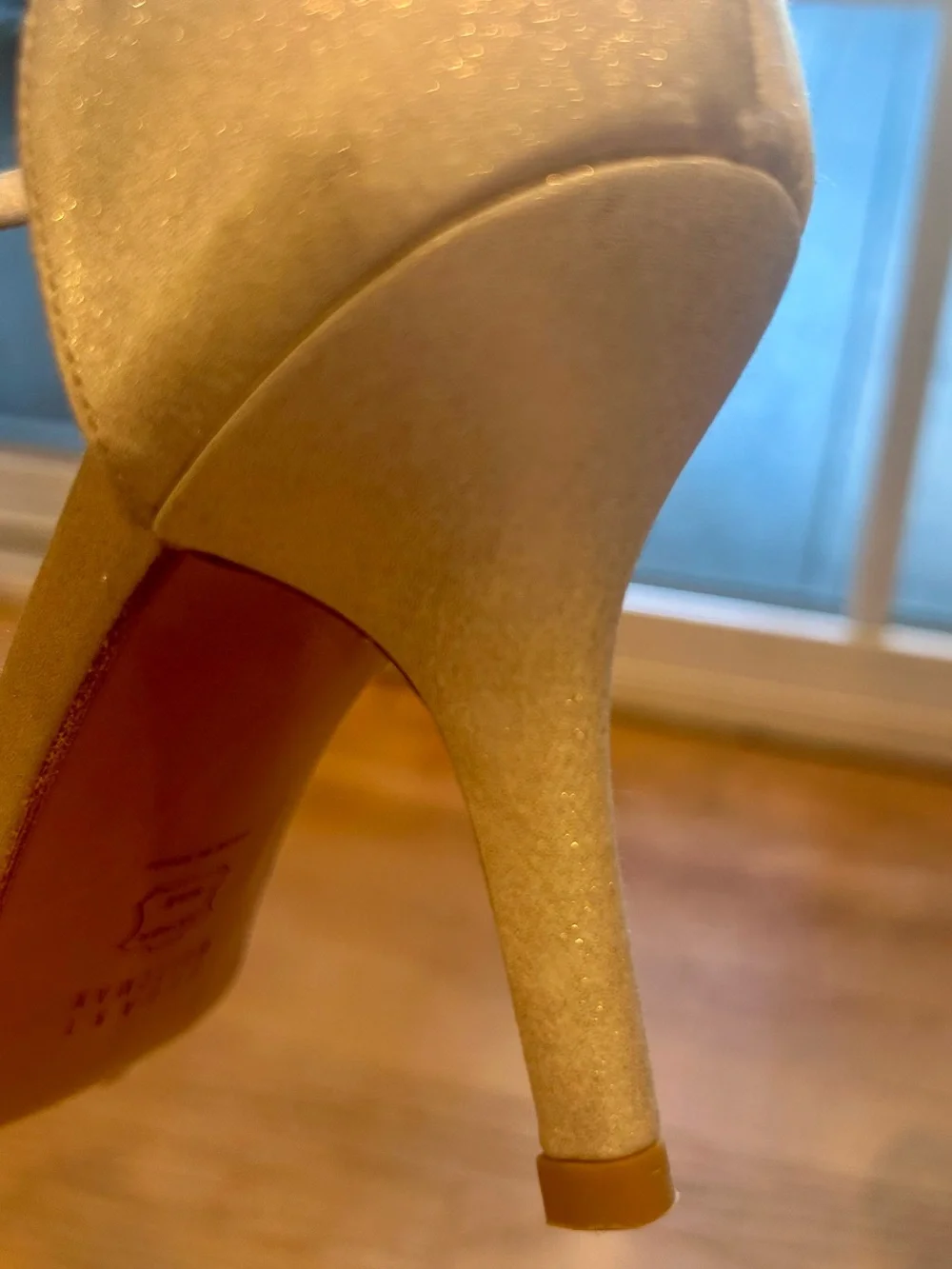 Stuart Weitzman Nudist Gold Ankle-Strap Sandal Heels Size 10 M